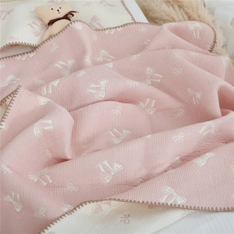 Baby blanket/swaddle - soft and breathable, made from 100% cotton, can be used as a cover for the sofa, stroller, and crib.