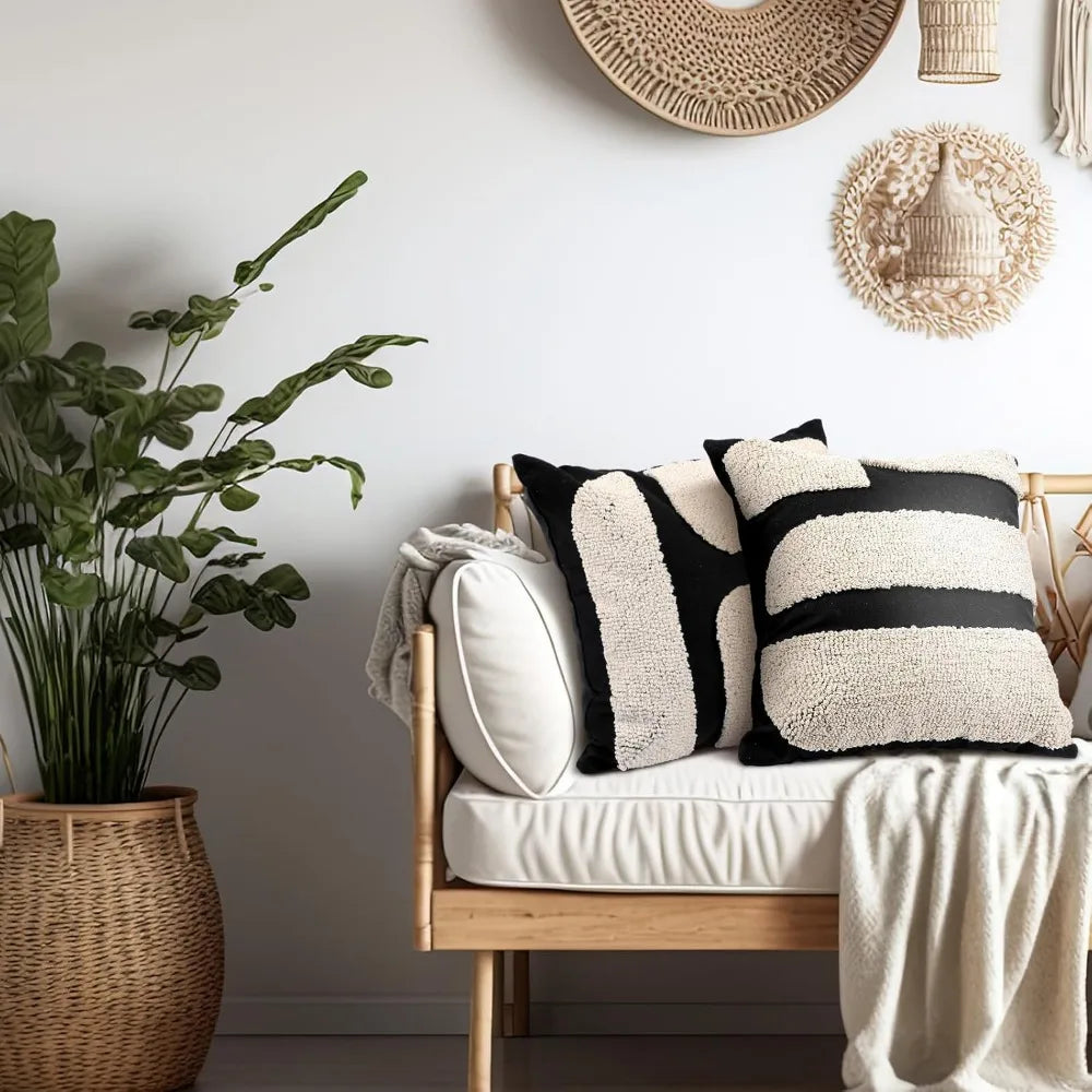 Thick black and white patterned pillow cover - Bohemian geometric pattern decorative pillow cover (18 x 18 inches, abstract pattern) 