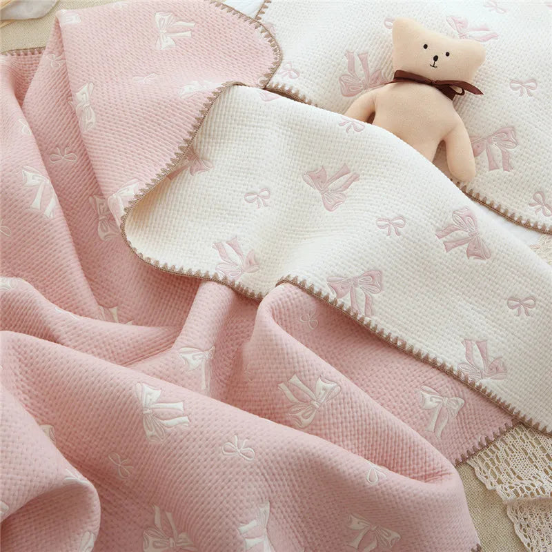 Baby blanket/swaddle - soft and breathable, made from 100% cotton, can be used as a cover for the sofa, stroller, and crib. 