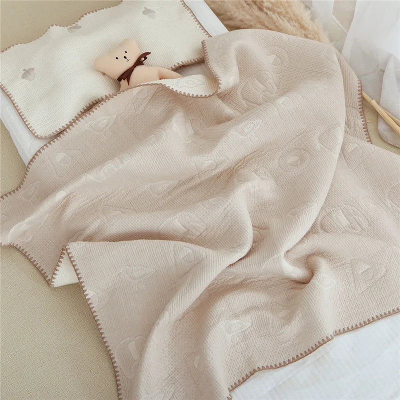 Baby blanket/swaddle - soft and breathable, made from 100% cotton, can be used as a cover for the sofa, stroller, and crib. 