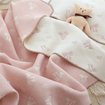 Baby blanket/swaddle - soft and breathable, made from 100% cotton, can be used as a cover for the sofa, stroller, and crib. 